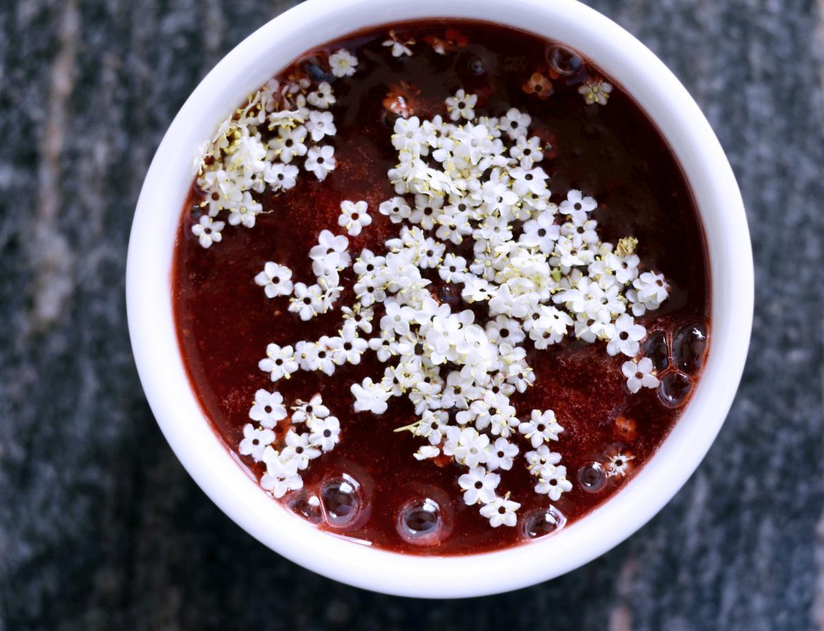 Erdbeere Holunderblueten Marmelade