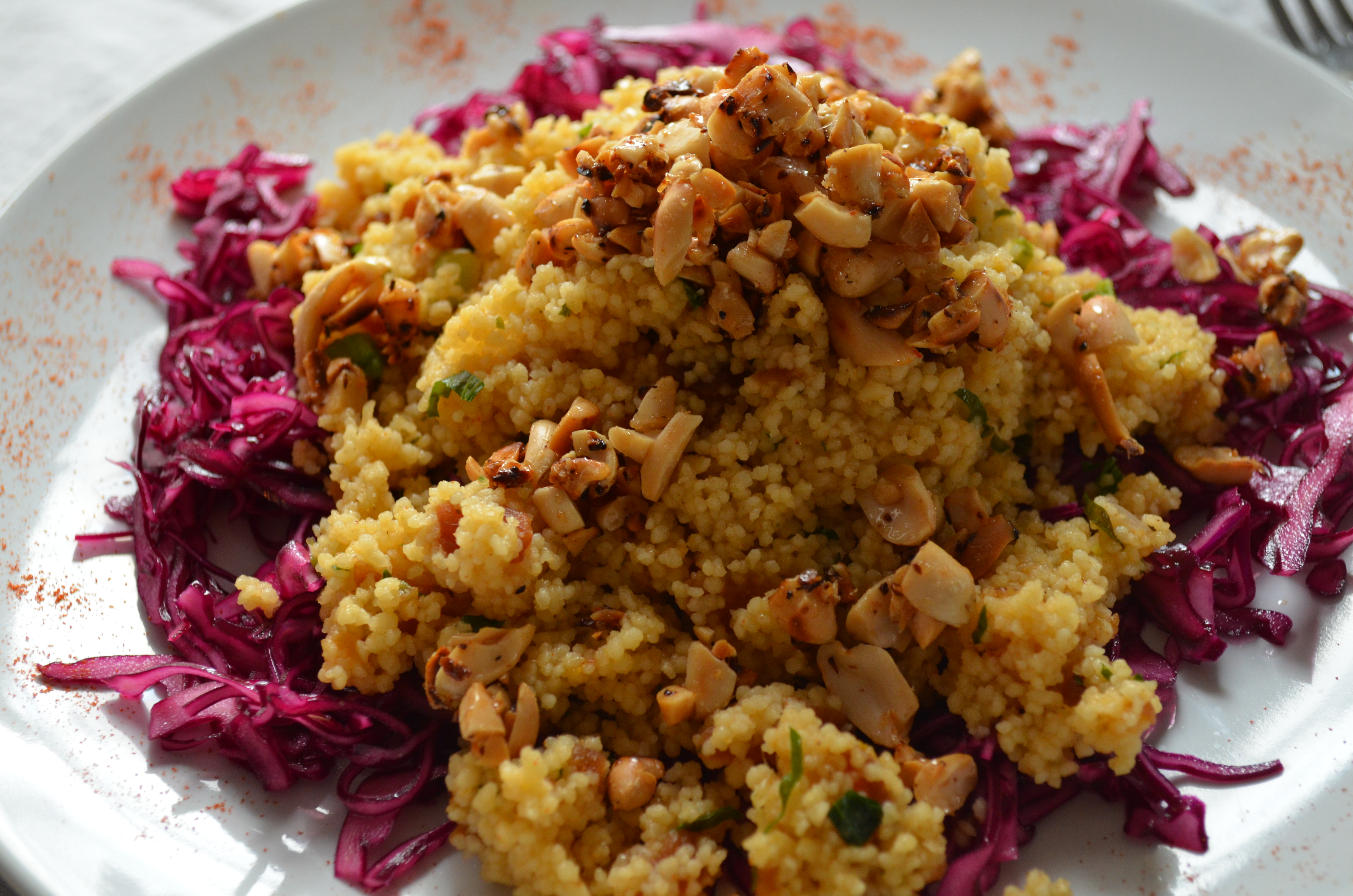 Couscous-Salat mit Rotkraut » Ye Olde Kitchen | Food- und Gartenblog