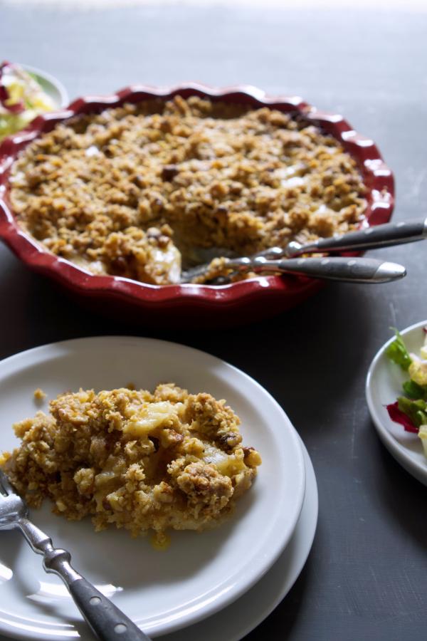 Herzhafter Crumble mit Schwarzwurzeln