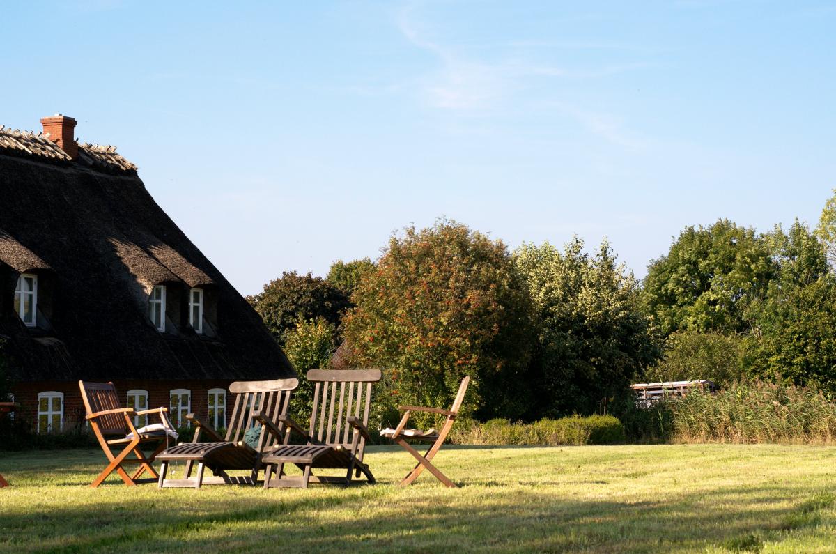 Leseecke hinter dem FAIRhaus
