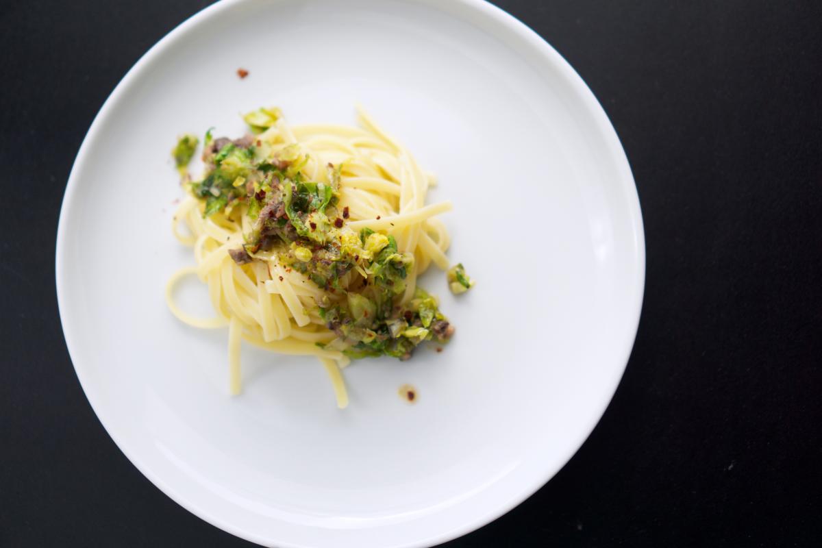 Pasta mit Rosenkohl und Sardellen