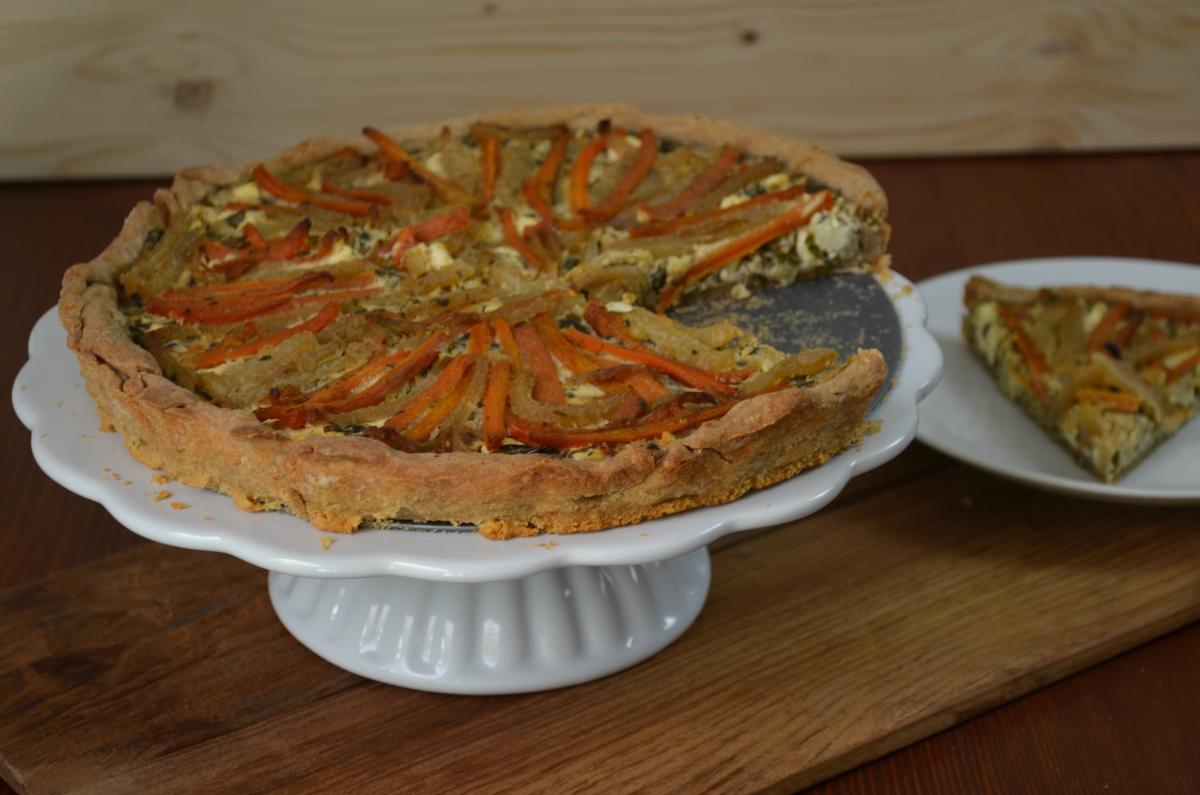 Roggentarte mit Karotte Kohlrabi
