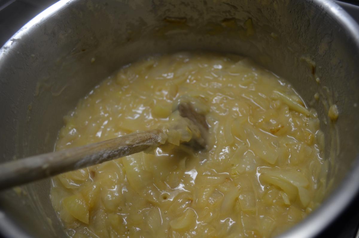 Zwiebelsuppe 